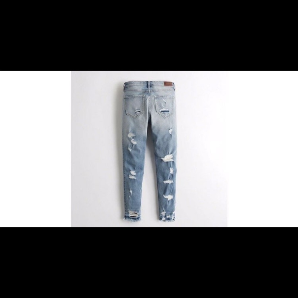 Distressed Light Blue Jeans